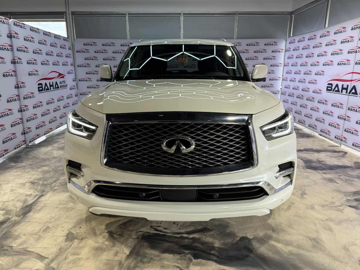 2021 Infiniti QX80 Luxe photo 13