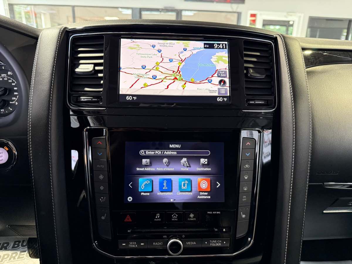 2021 Infiniti QX80 Luxe photo 25