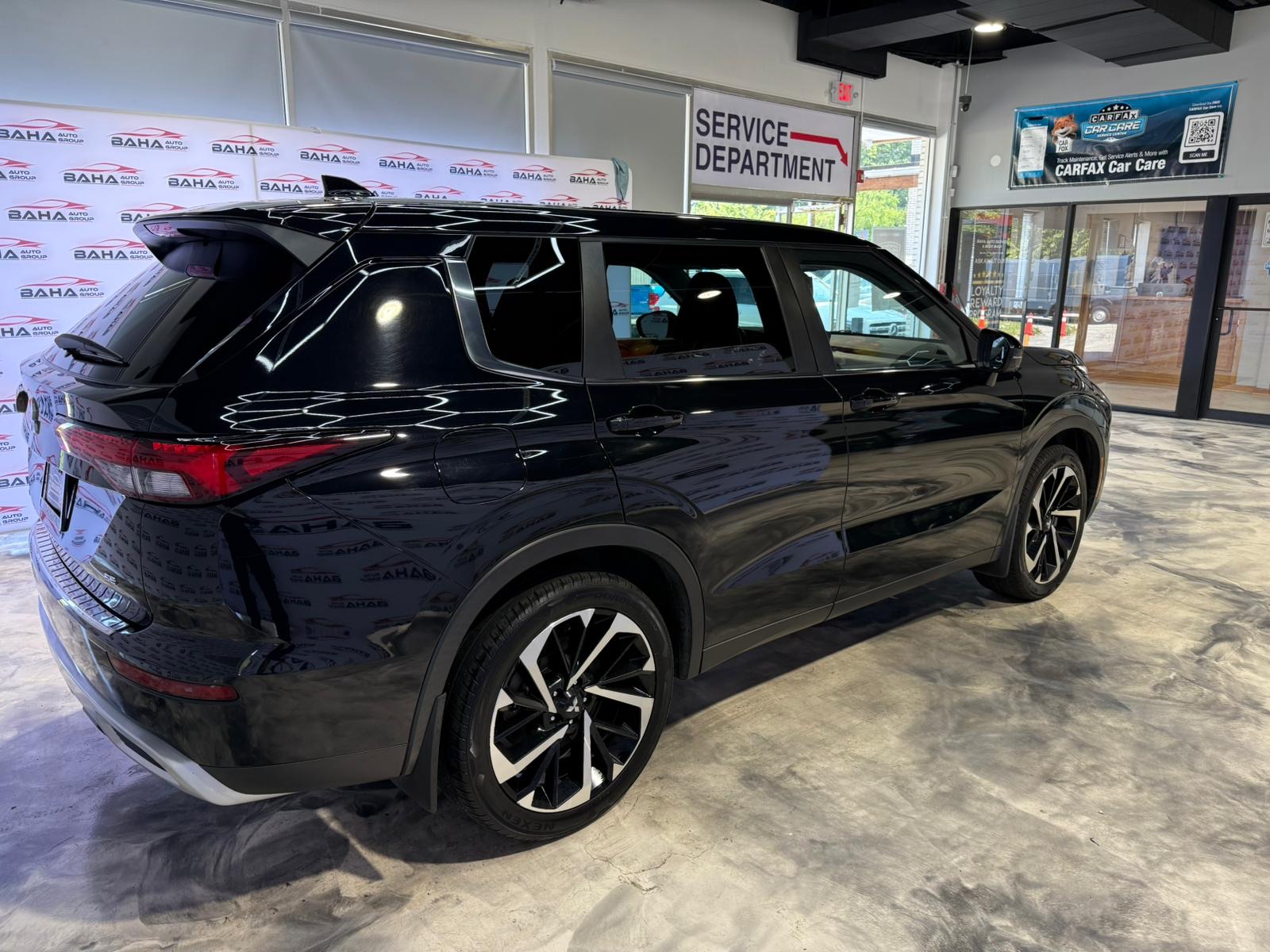 2022 Mitsubishi Outlander SE photo 4