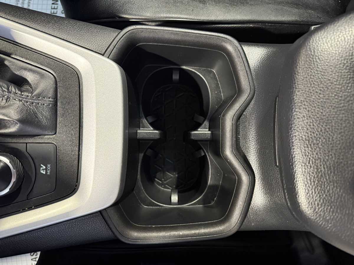 2023 Toyota RAV4 Hybrid LE photo 28
