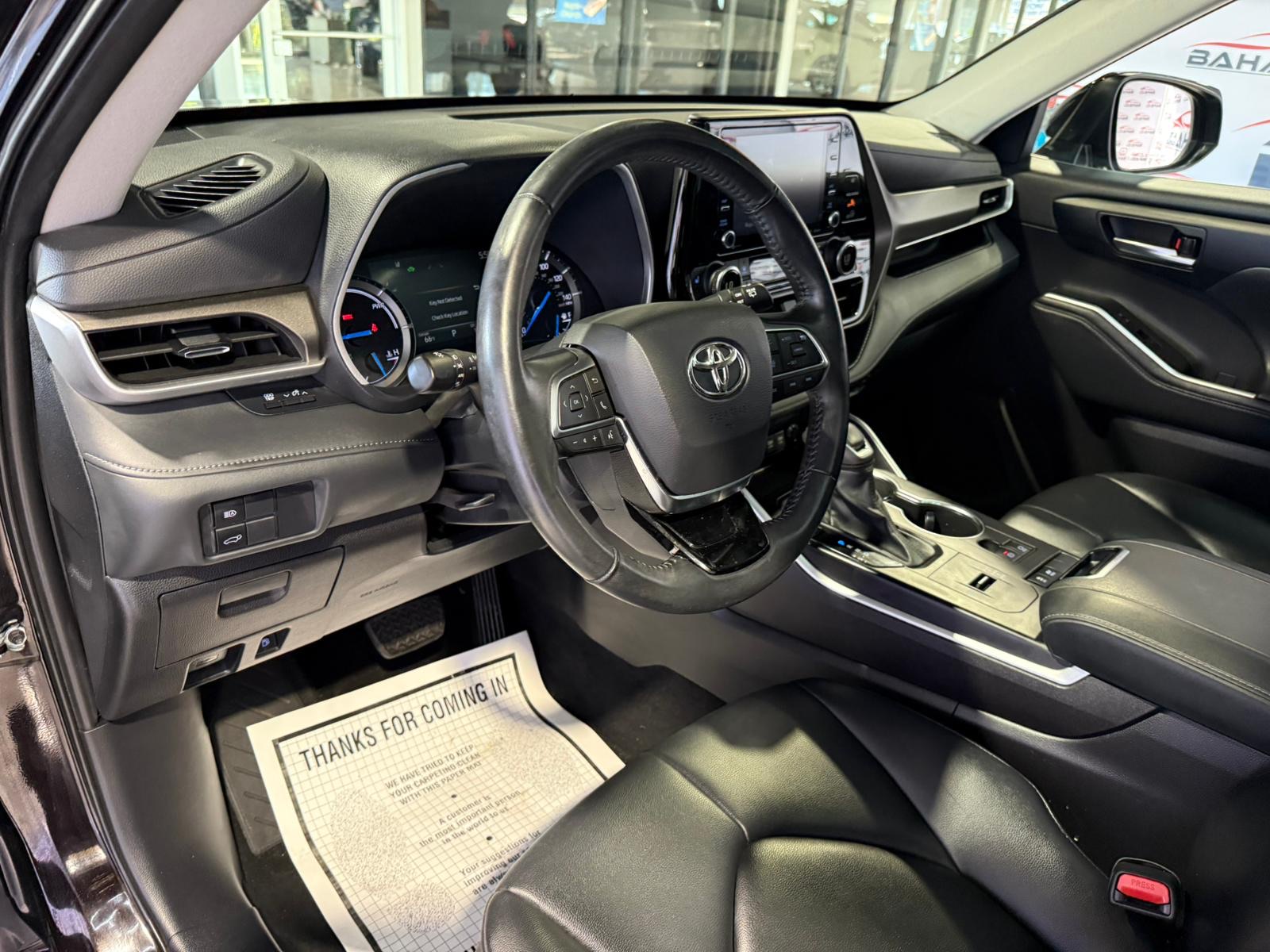 2021 Toyota Highlander Hybrid XLE photo 21
