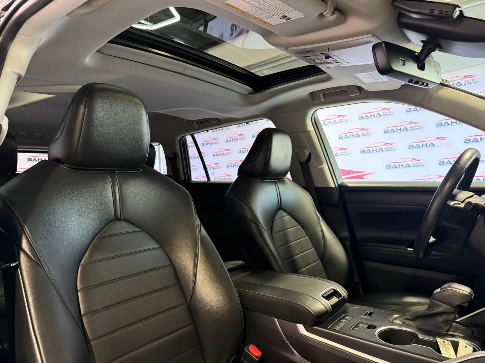 2021 Toyota Highlander Hybrid XLE photo 22