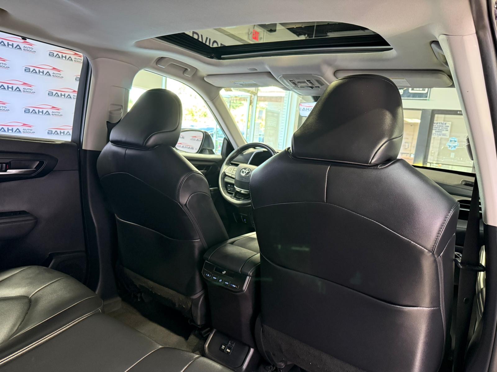 2021 Toyota Highlander Hybrid XLE photo 35