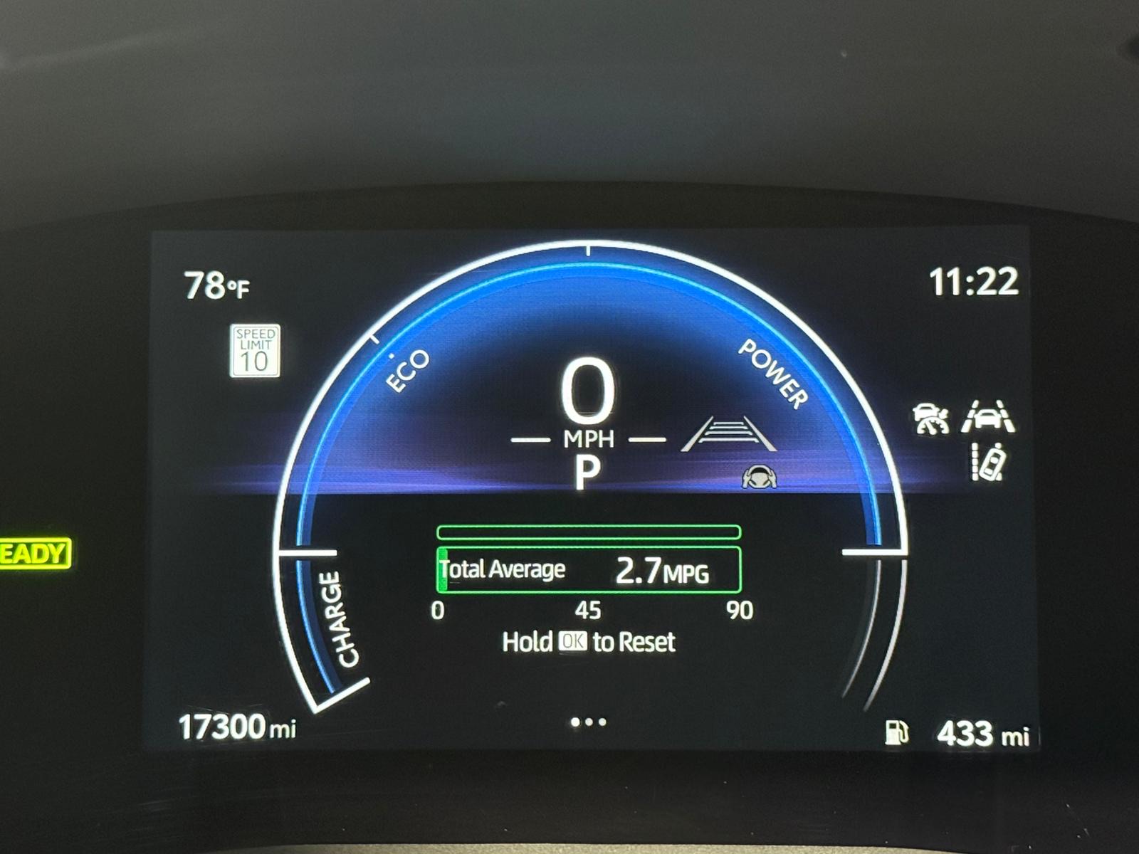2025 Toyota Camry LE photo 19