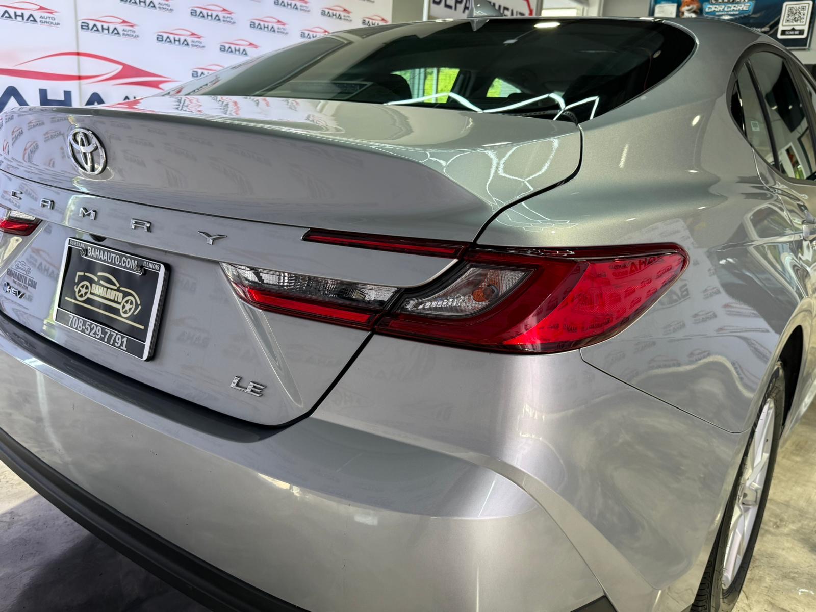 2025 Toyota Camry LE photo 9