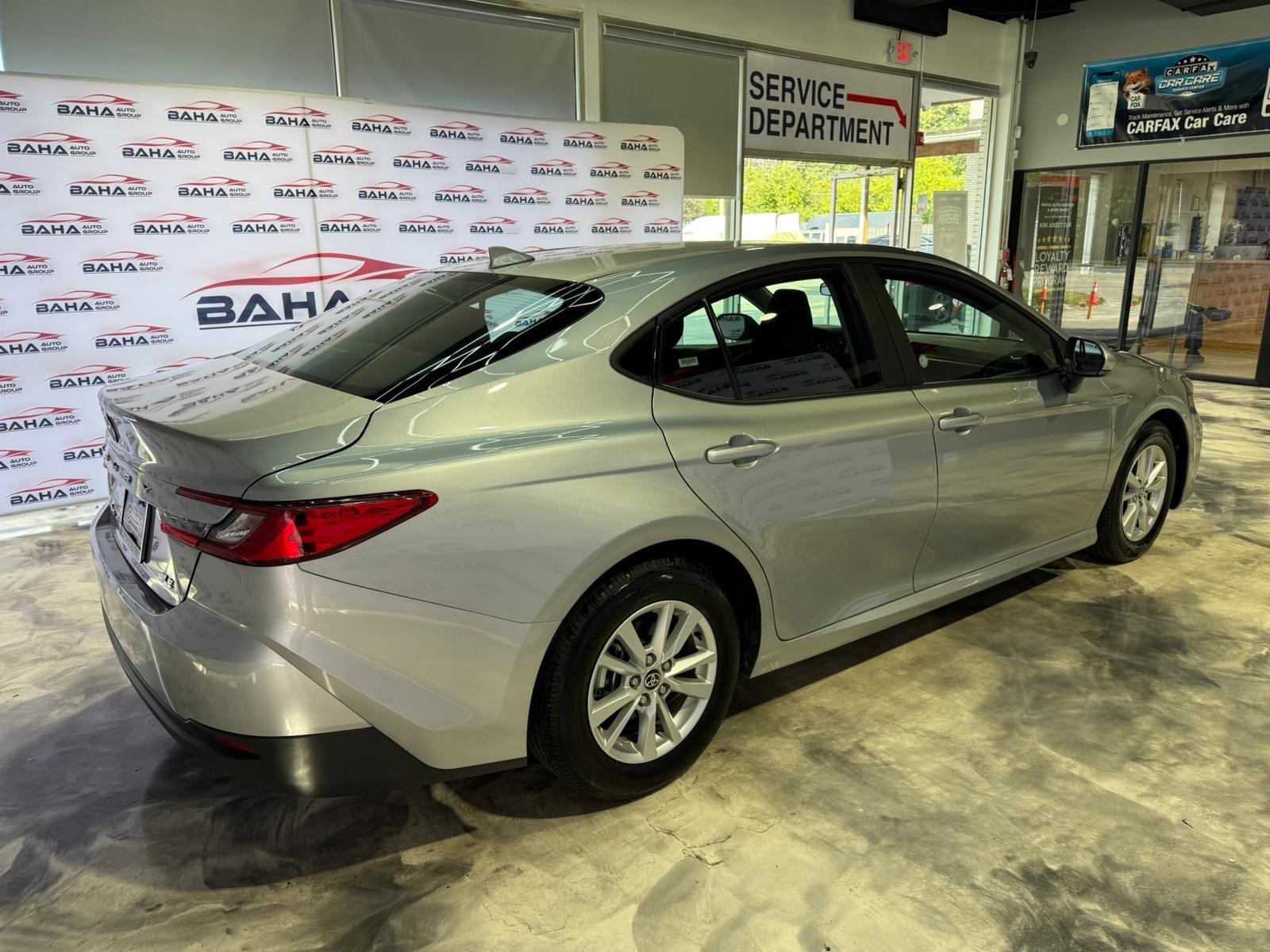 2025 Toyota Camry LE photo 5