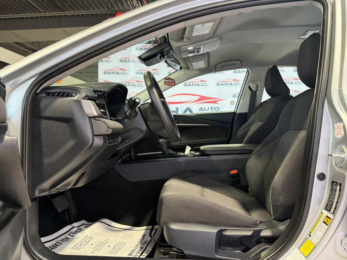 2025 Toyota Camry LE photo 48