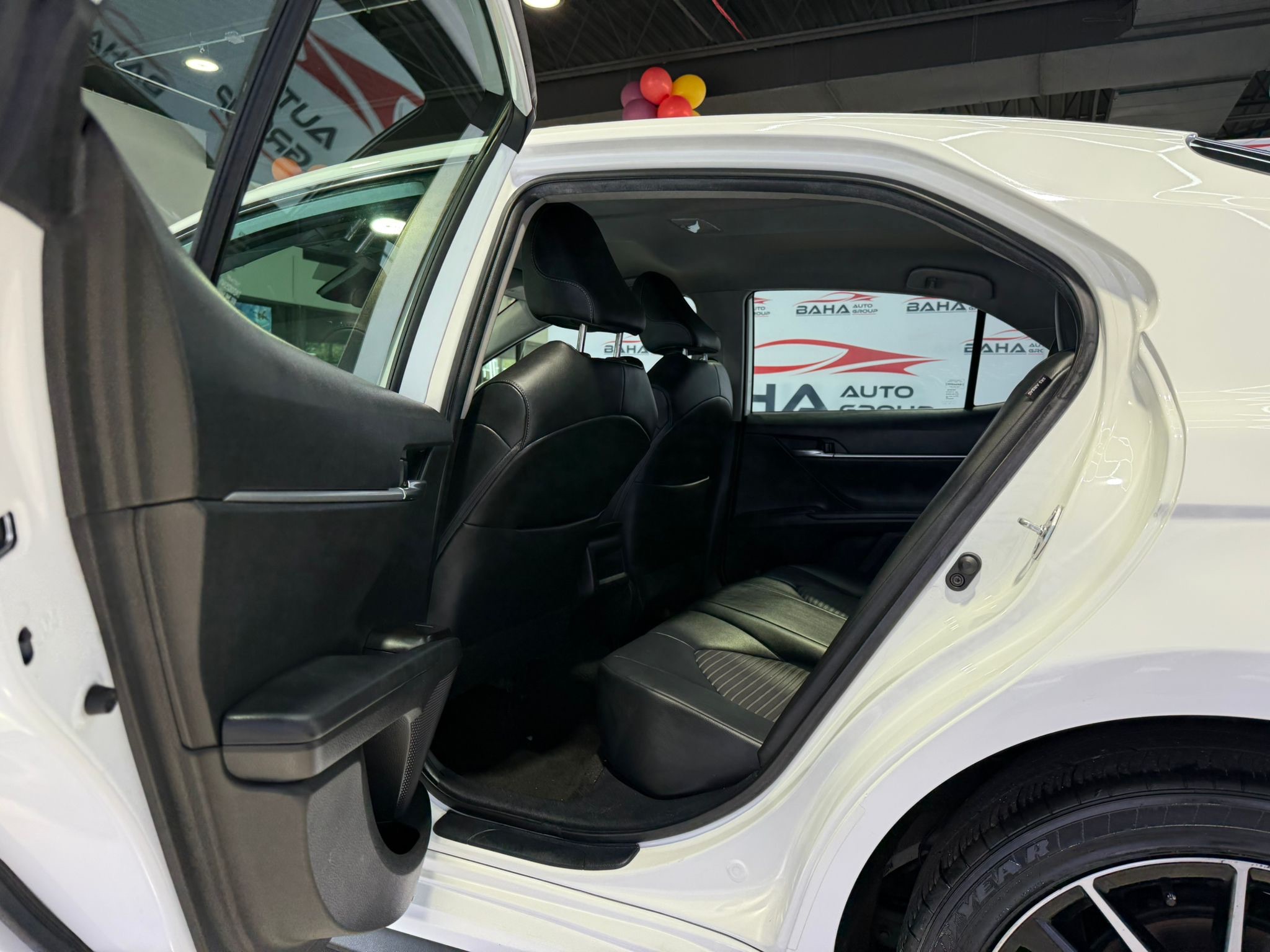 2022 Toyota Camry SE photo 23
