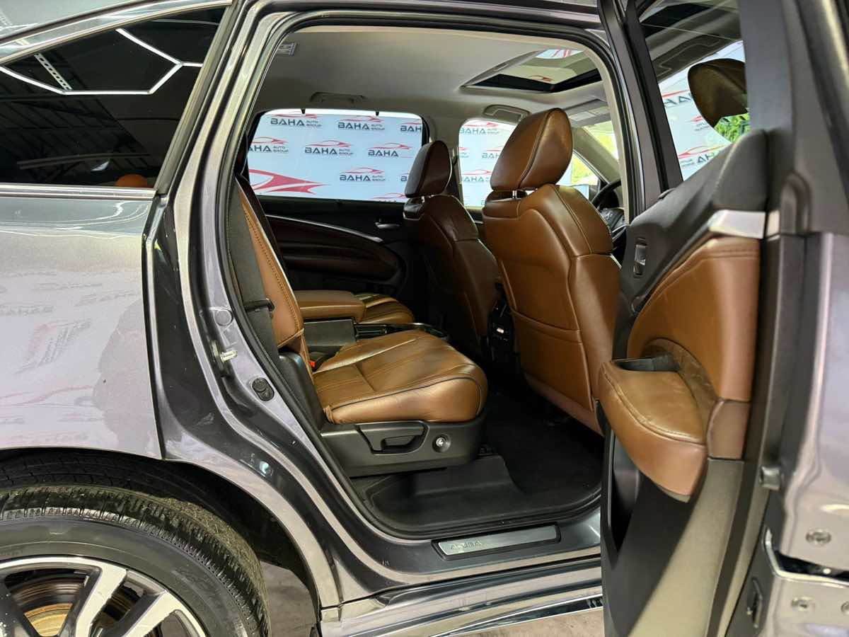 2019 Acura MDX SH-AWD Advance photo 19