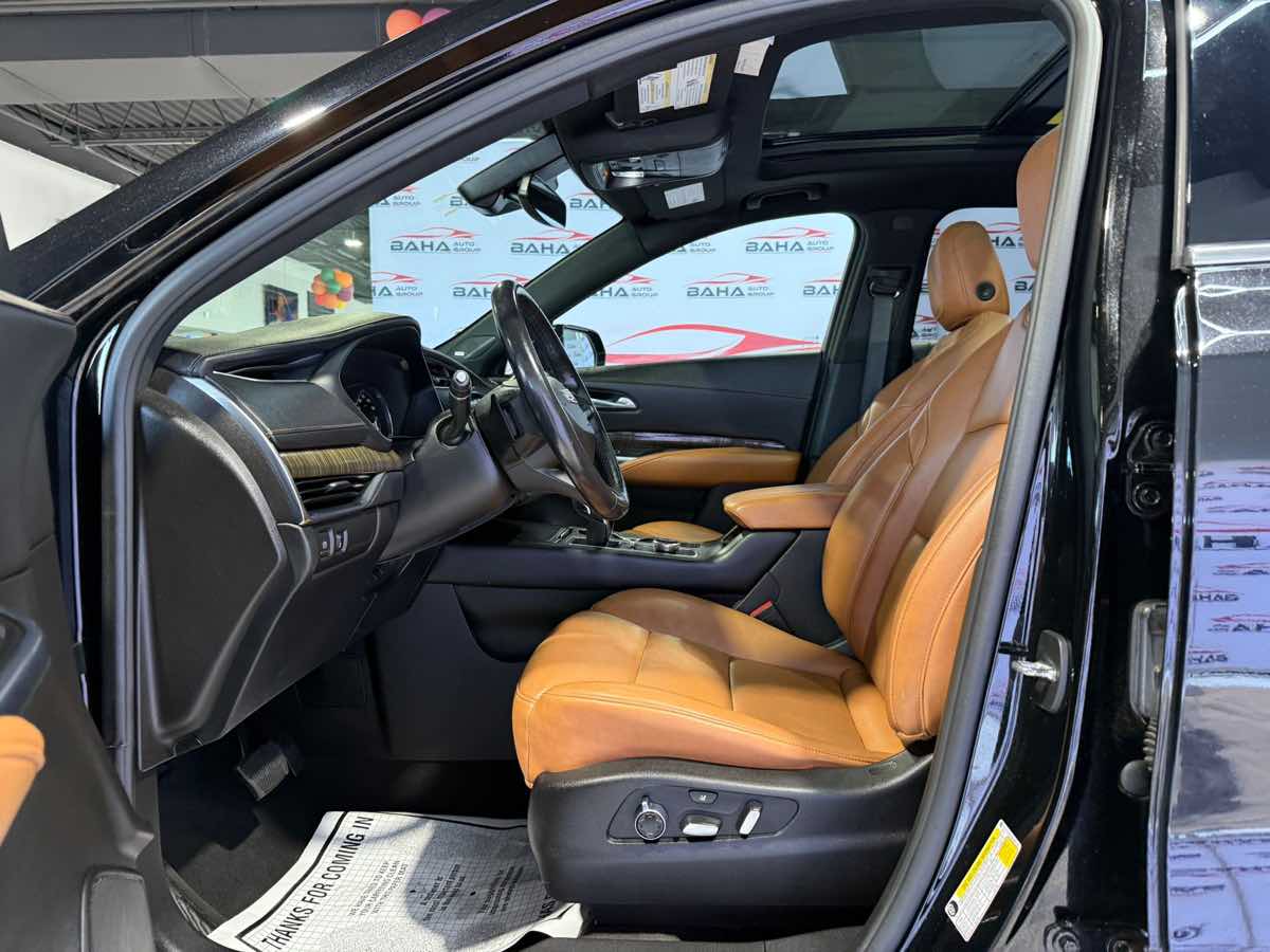 2021 Cadillac XT4 Premium Luxury photo 8