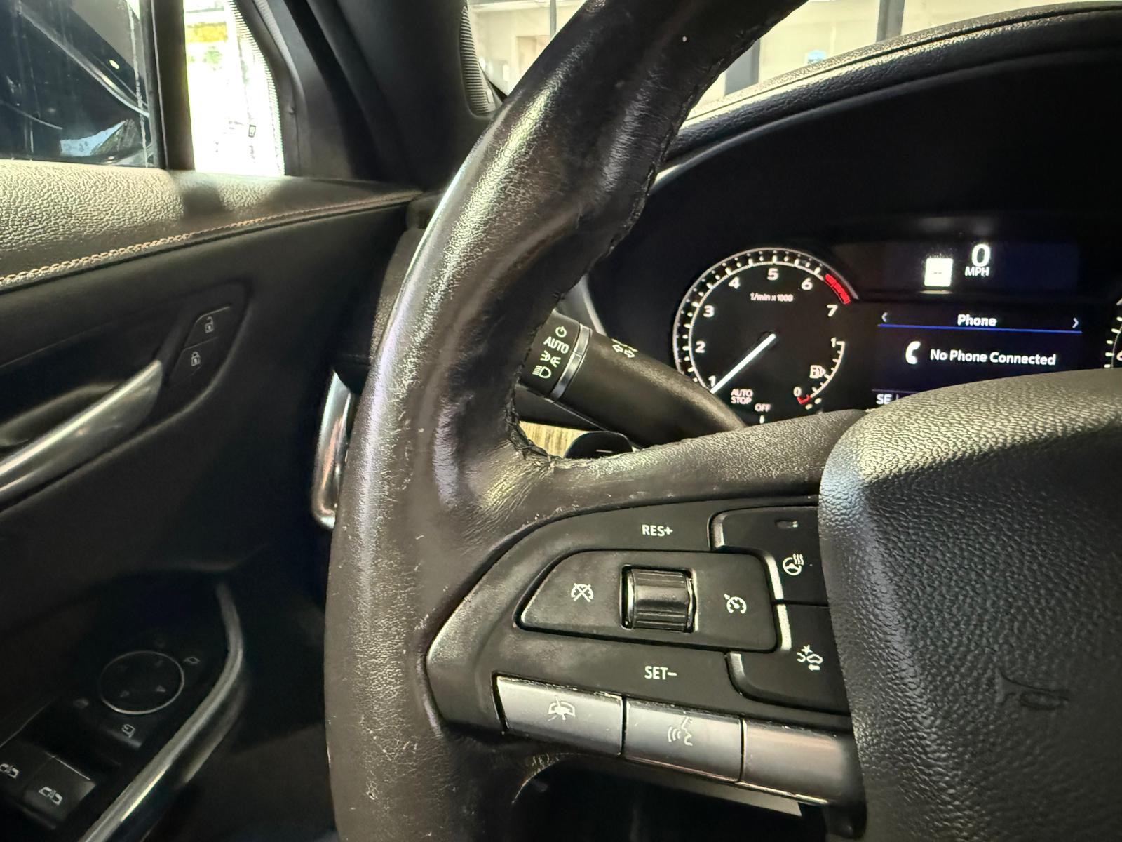 2021 Cadillac XT4 Premium Luxury photo 14