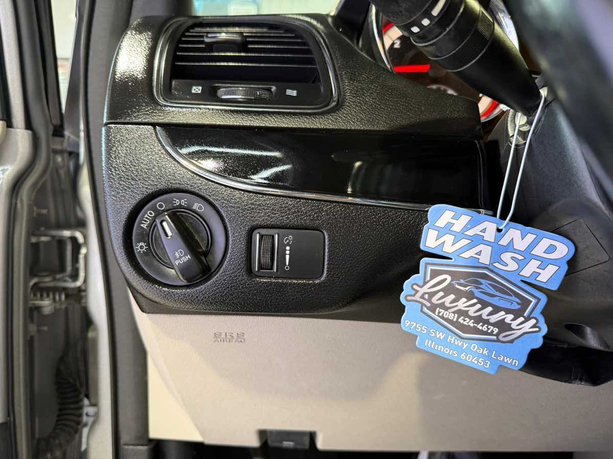 2017 Dodge Grand Caravan SXT photo 15