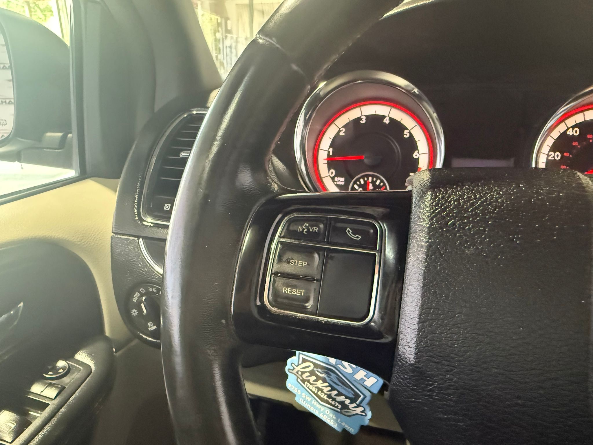 2017 Dodge Grand Caravan SXT photo 18