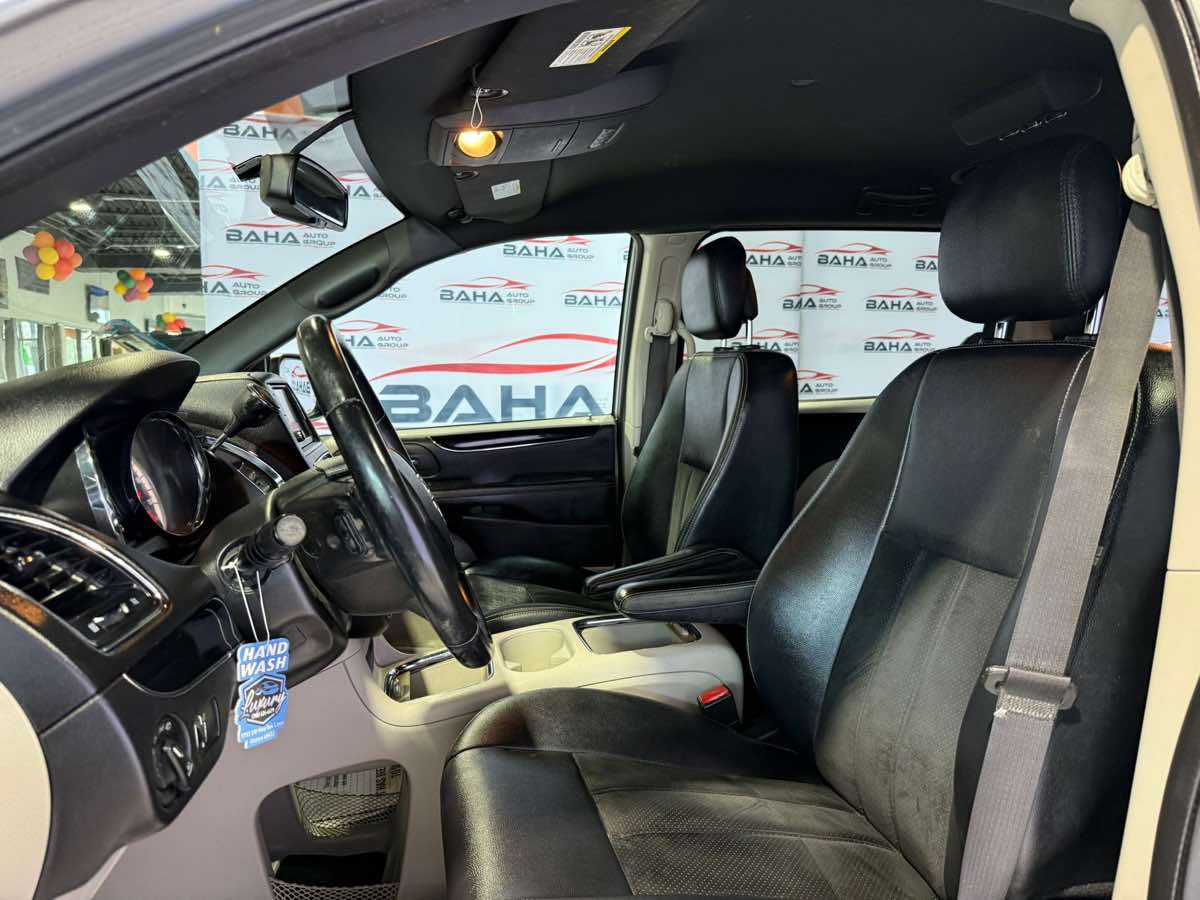 2017 Dodge Grand Caravan SXT photo 20