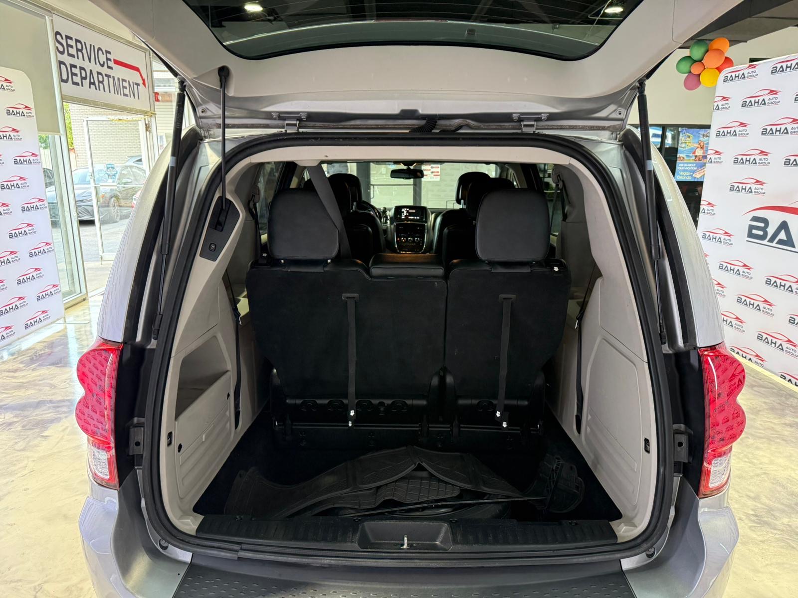 2017 Dodge Grand Caravan SXT photo 45