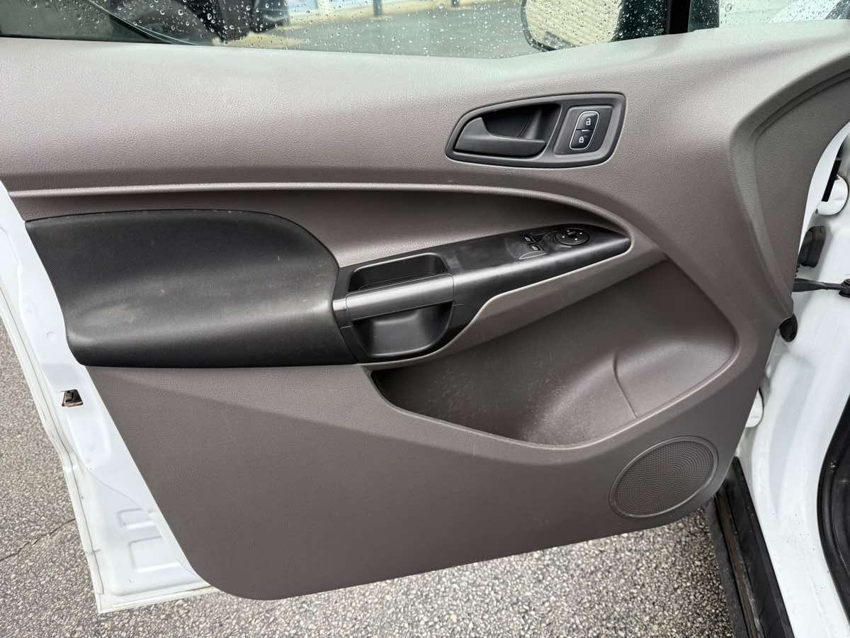 2019 Ford Transit Van XL photo 14