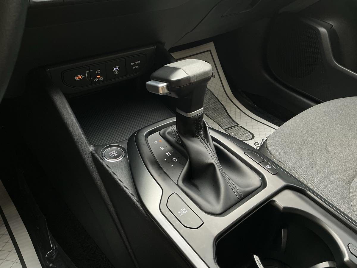 2025 Kia K4 LXS photo 23