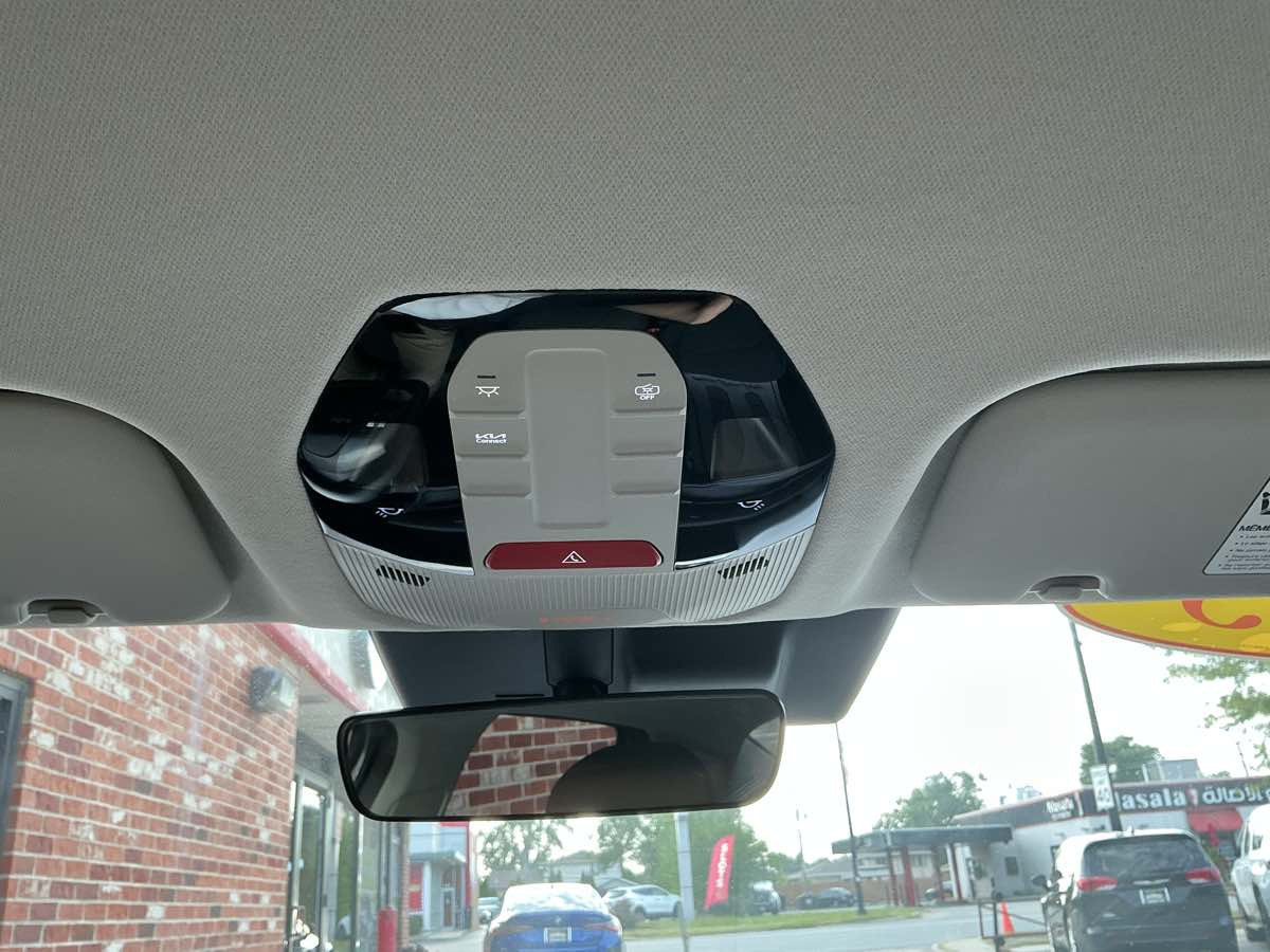2025 Kia K4 LXS photo 25