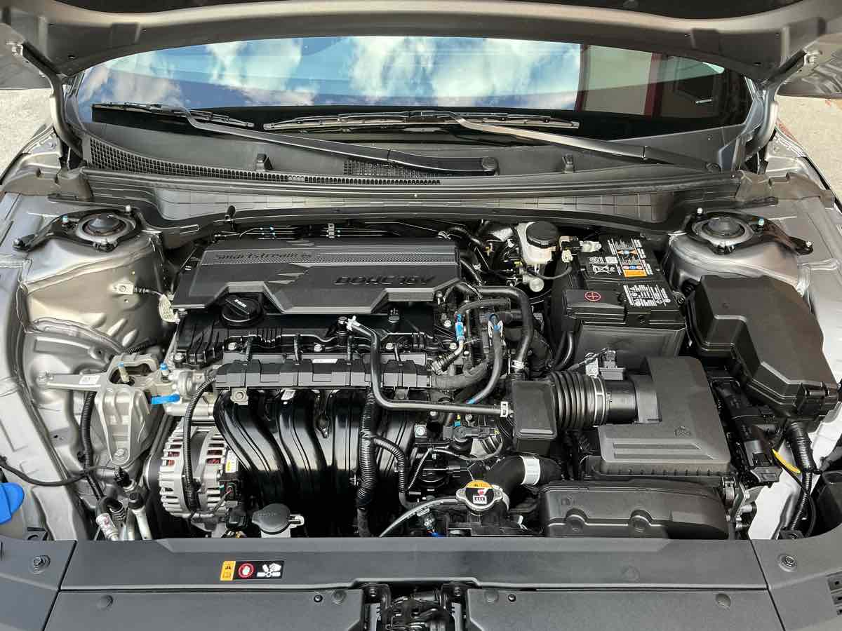 2025 Kia K4 LXS photo 32