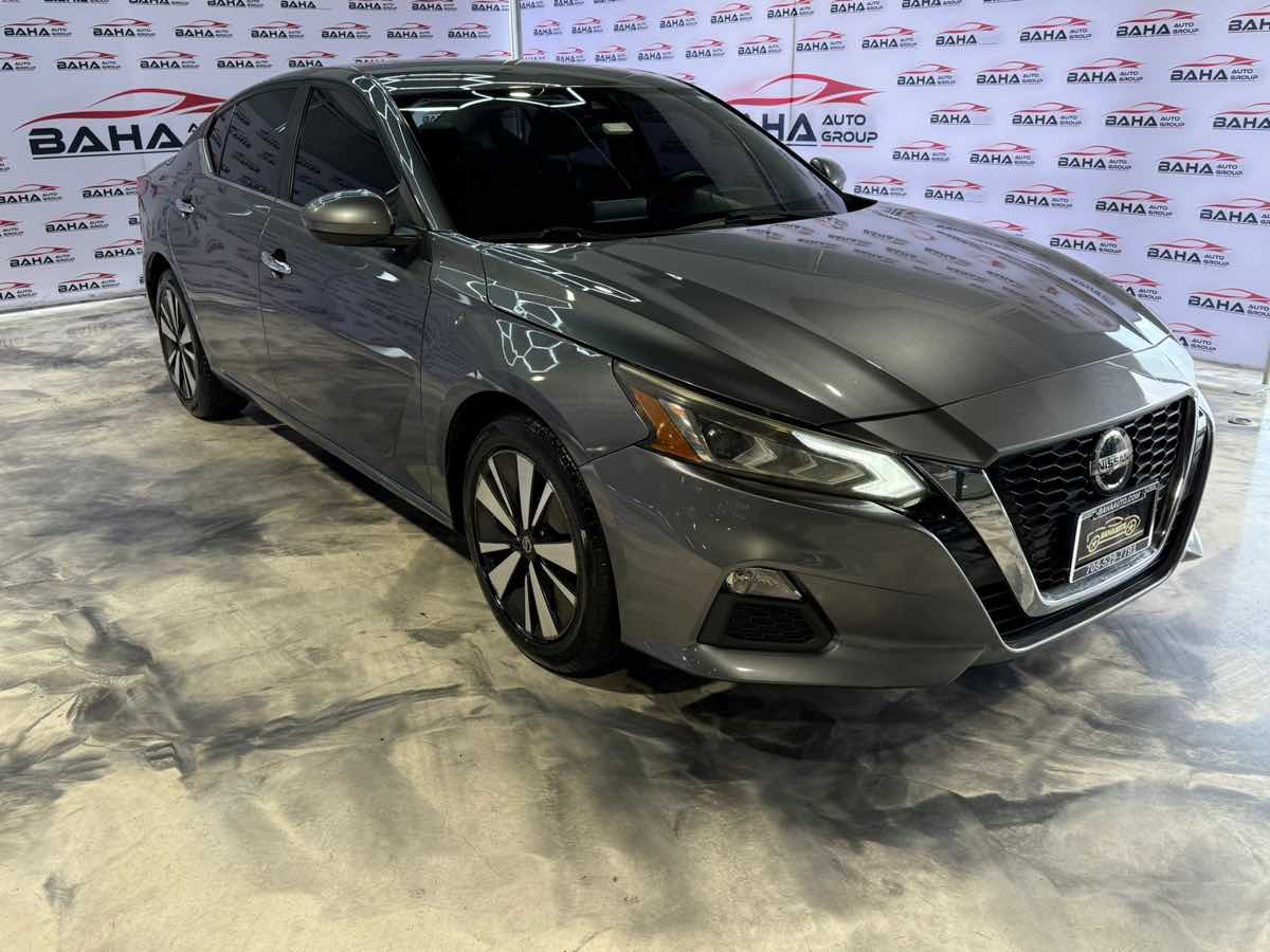 2021 Nissan Altima 2.5 SV photo 3