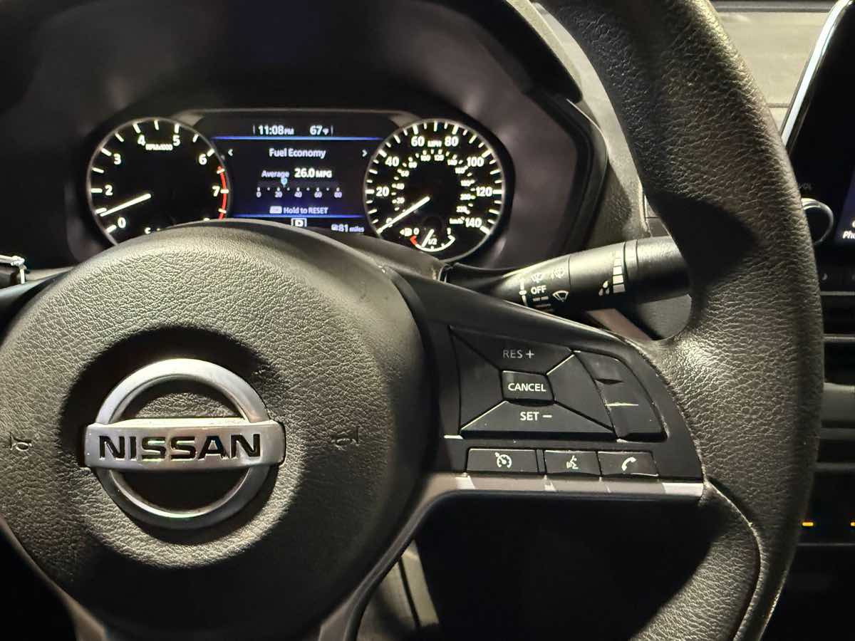 2021 Nissan Altima 2.5 SV photo 16