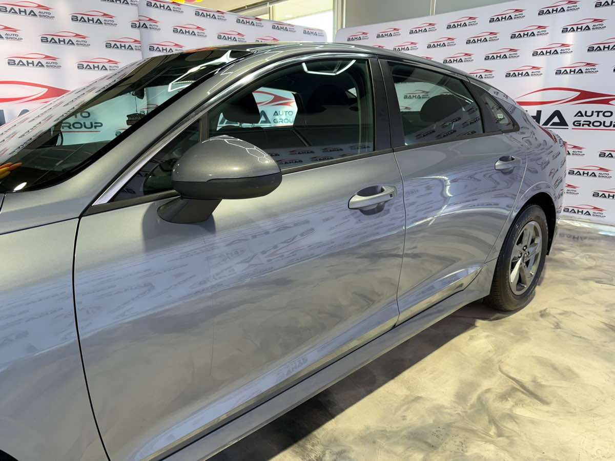 2021 Kia K5 LXS photo 10