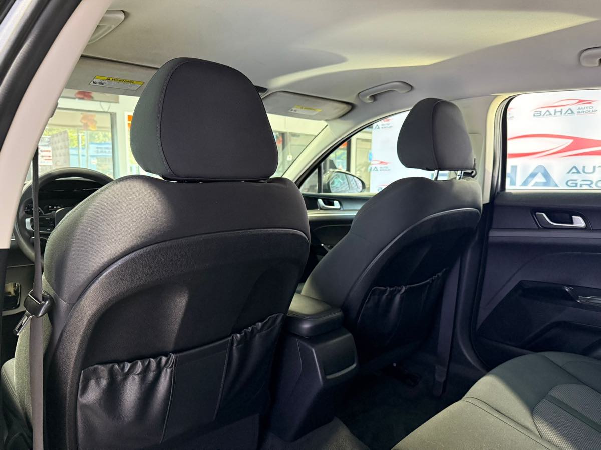 2021 Kia K5 LXS photo 31