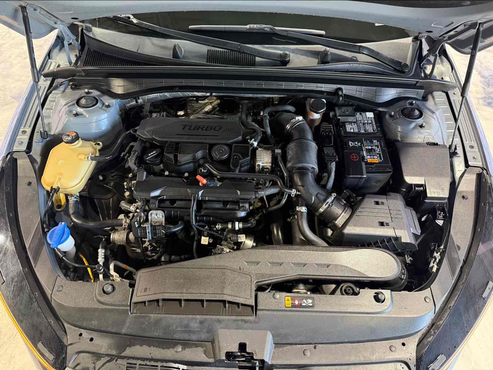 2021 Kia K5 LXS - Photo 35