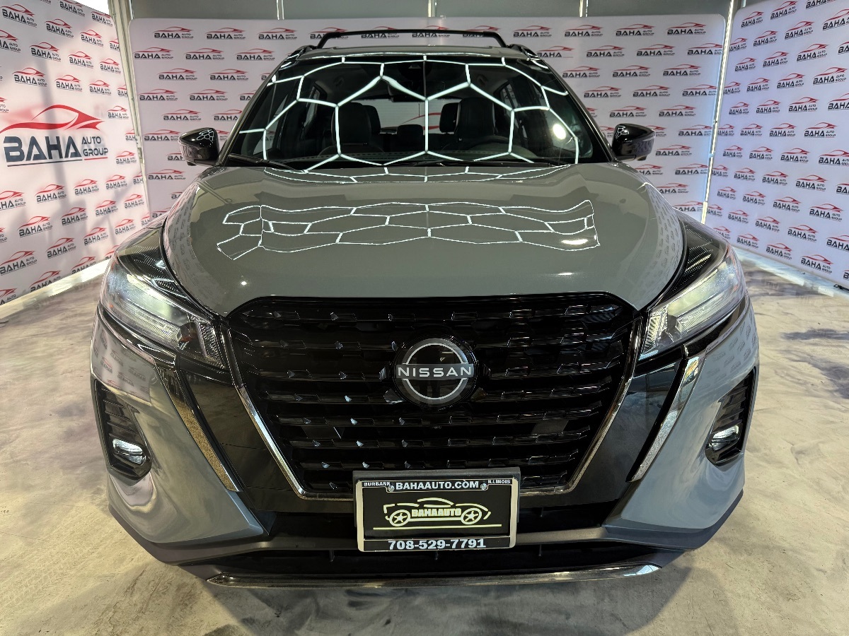 2024 Nissan Kicks SR photo 48