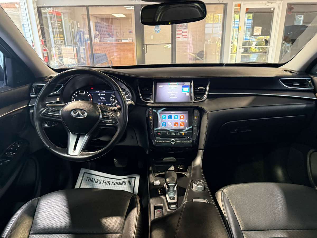 2022 Infiniti QX50 Luxe photo 22