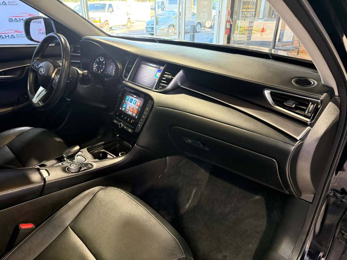 2022 Infiniti QX50 Luxe photo 31