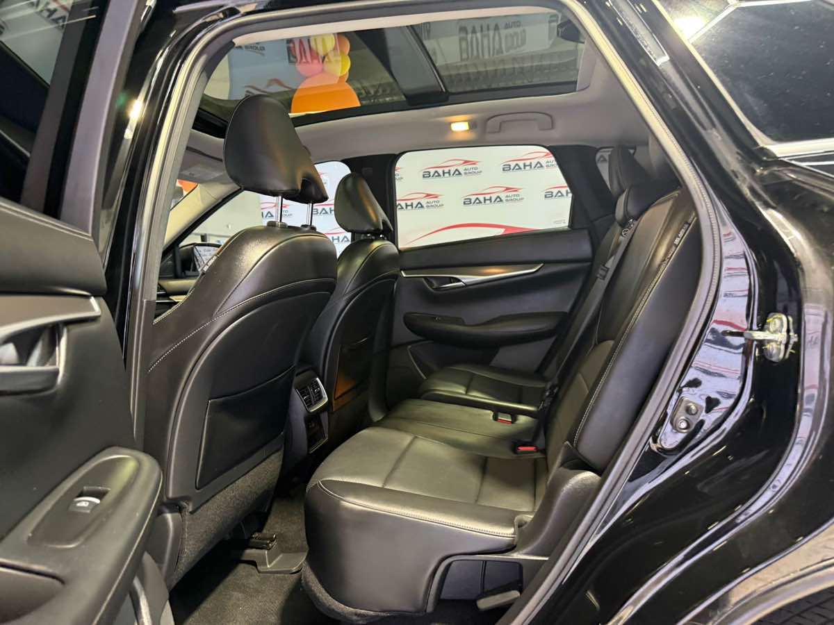 2022 Infiniti QX50 Luxe photo 38