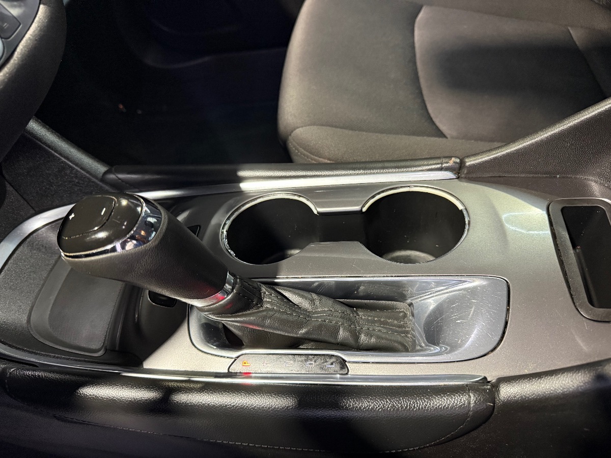 2018 Chevrolet Malibu 1LT photo 16