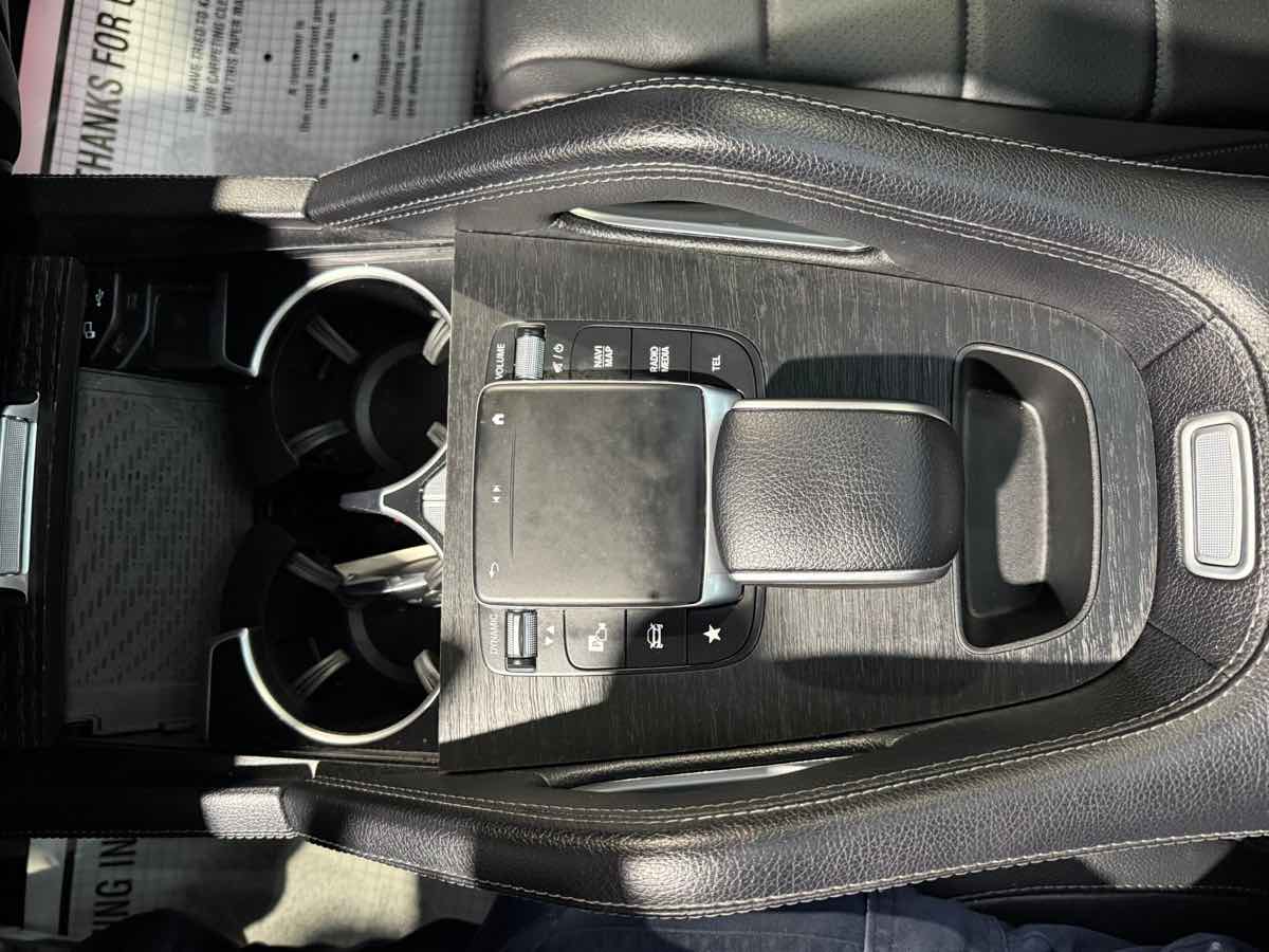 2023 Mercedes Benz GLE 350 photo 29