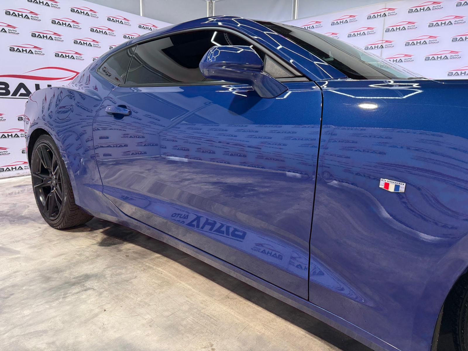 2020 Chevrolet Camaro 1LS 1LT photo 5