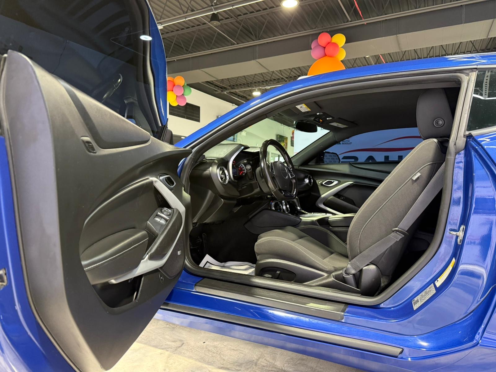 2020 Chevrolet Camaro 1LS 1LT photo 12