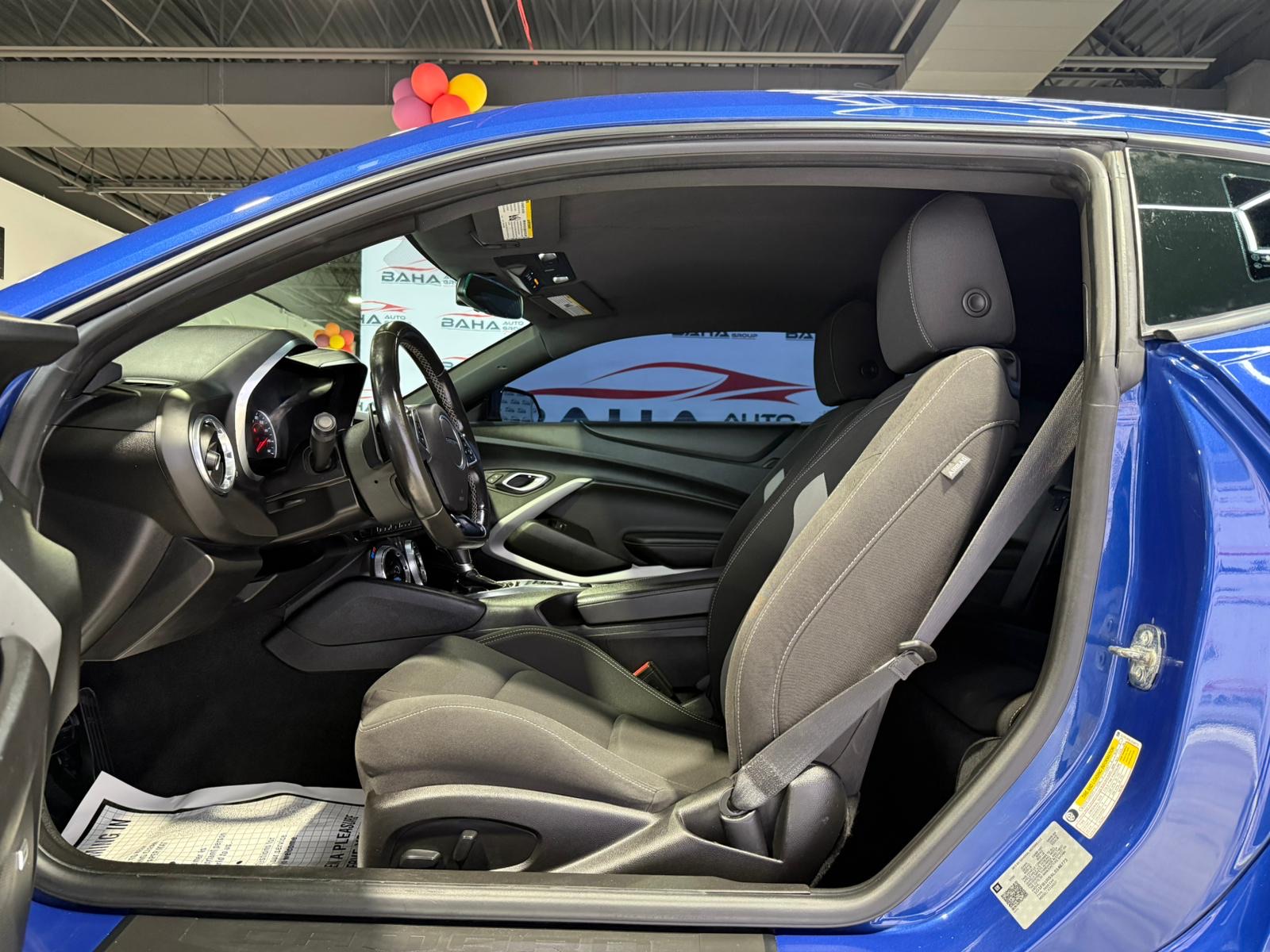 2020 Chevrolet Camaro 1LS 1LT photo 13