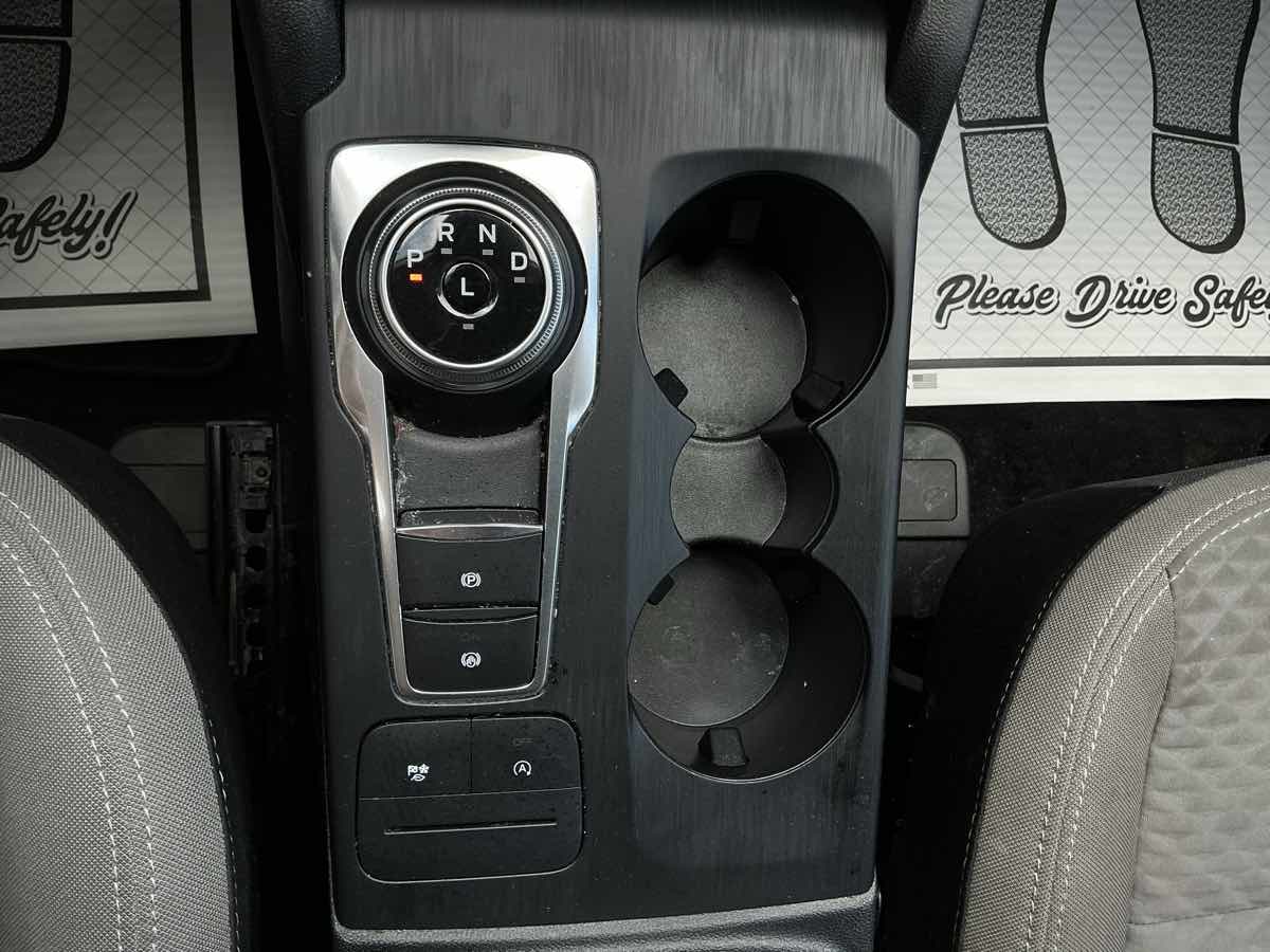 2022 Ford Escape SE photo 20