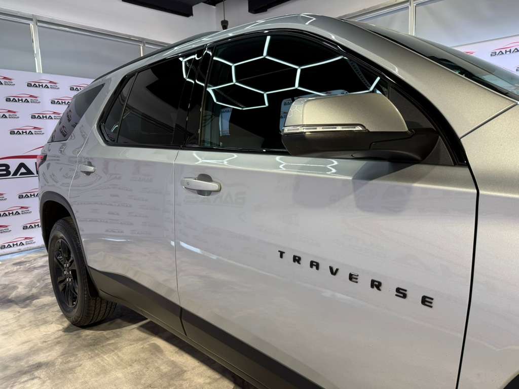 2022 Chevrolet Traverse Cloth photo 4