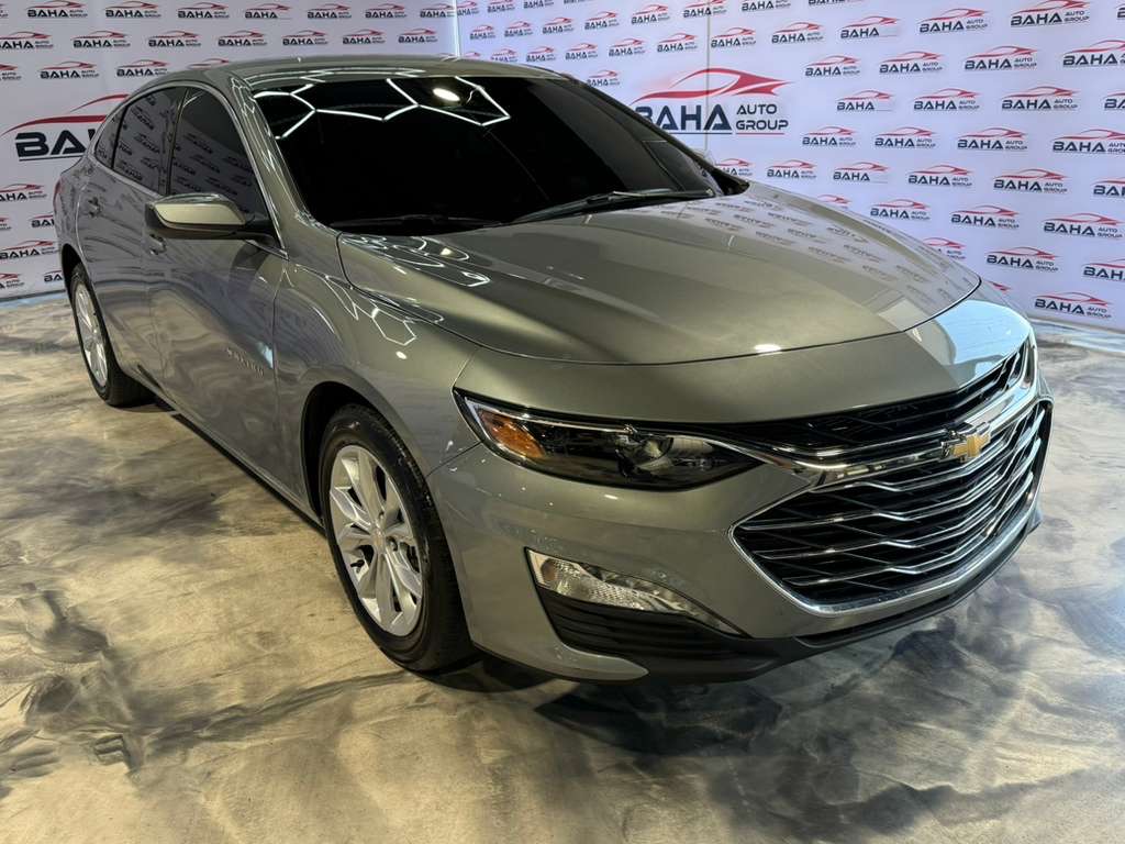 2025 Chevrolet Malibu 1LT photo 3