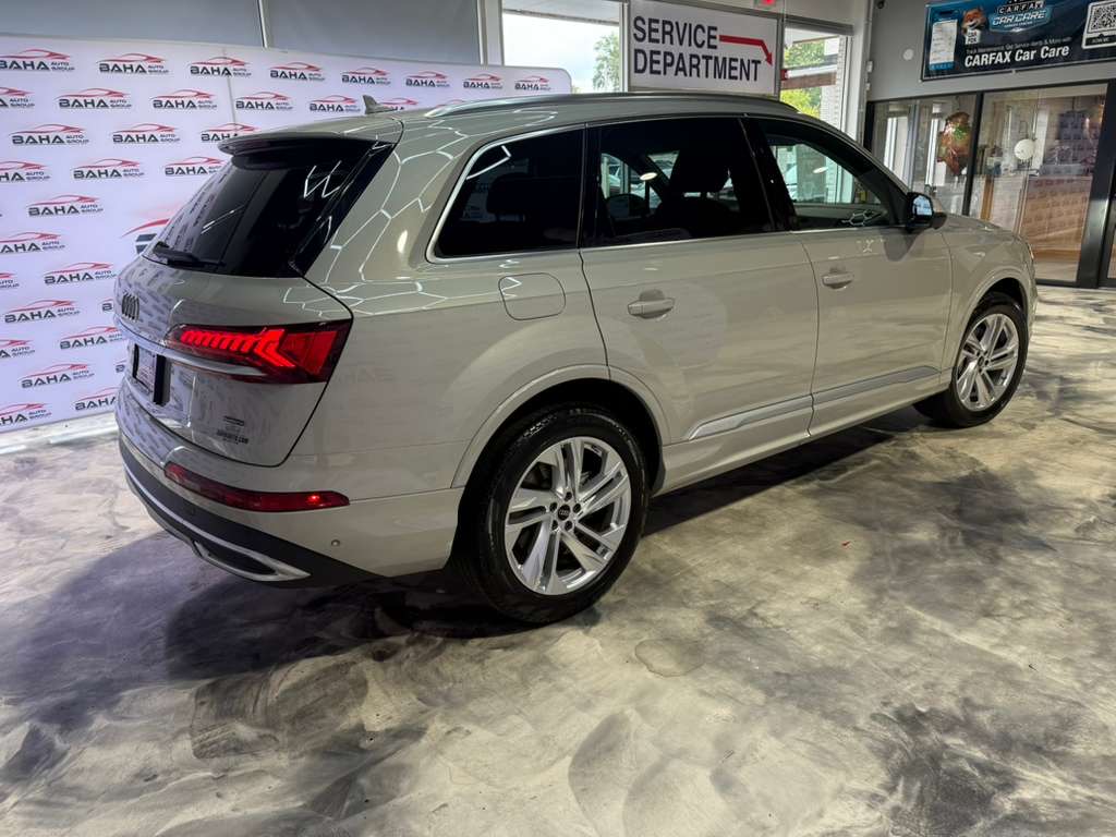 2024 Audi Q7 Premium Plus - Photo 12