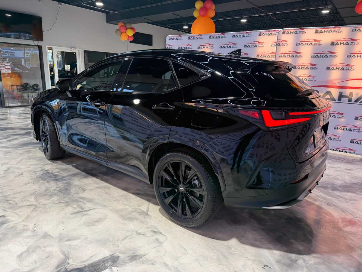 2024 Lexus NX 350 F SPORT Handling AWD photo 3