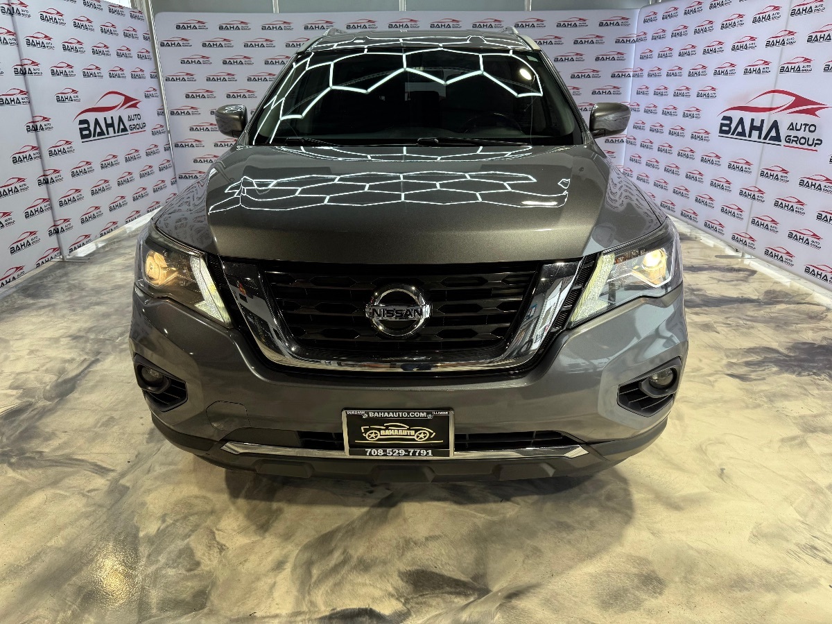2019 Nissan Pathfinder SV photo 3