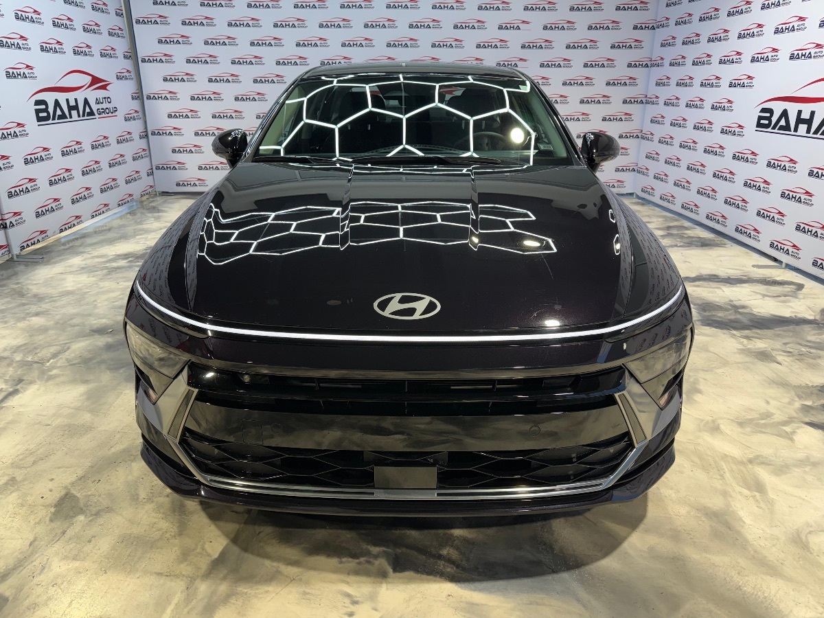 2025 Hyundai Sonata SEL photo 3