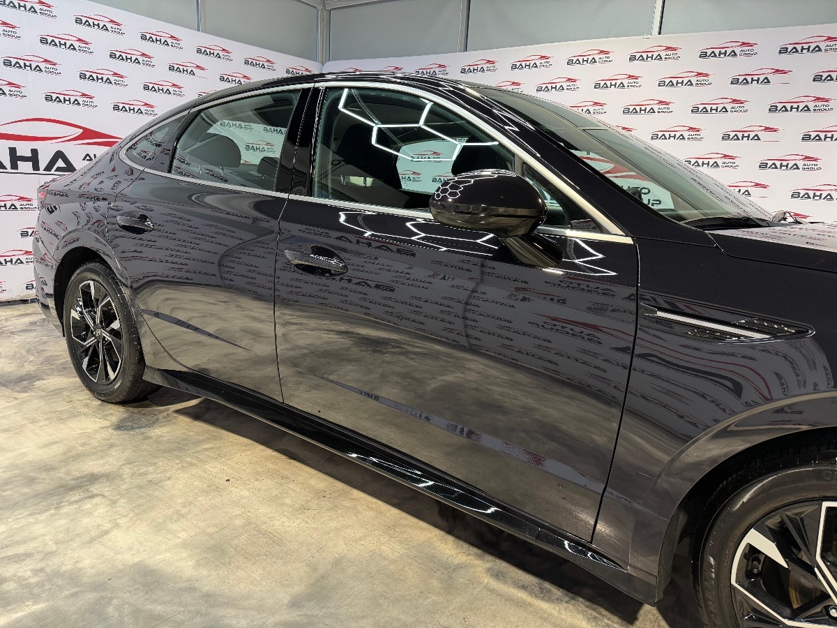 2025 Hyundai Sonata SEL photo 4