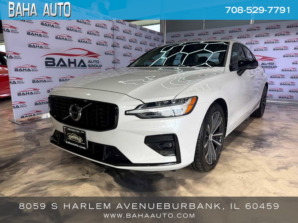 2022 Volvo S60 Momentum