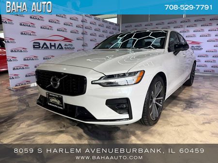 2022 Volvo S60 Momentum