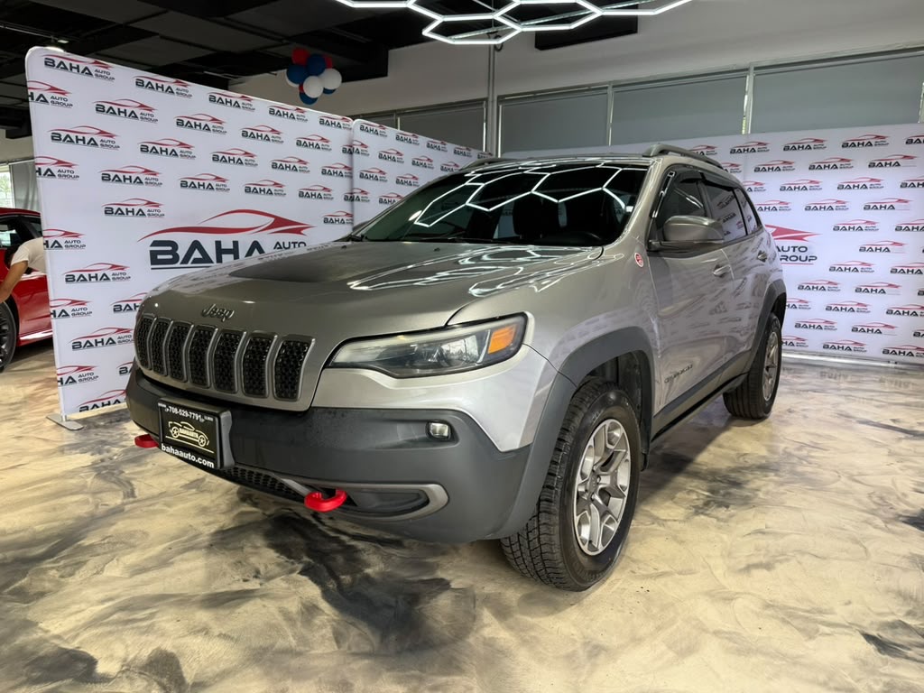 2020 Jeep Cherokee Trailhawk