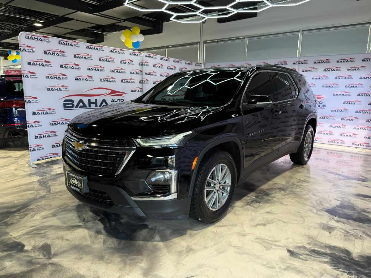 2023 Chevrolet Traverse LT