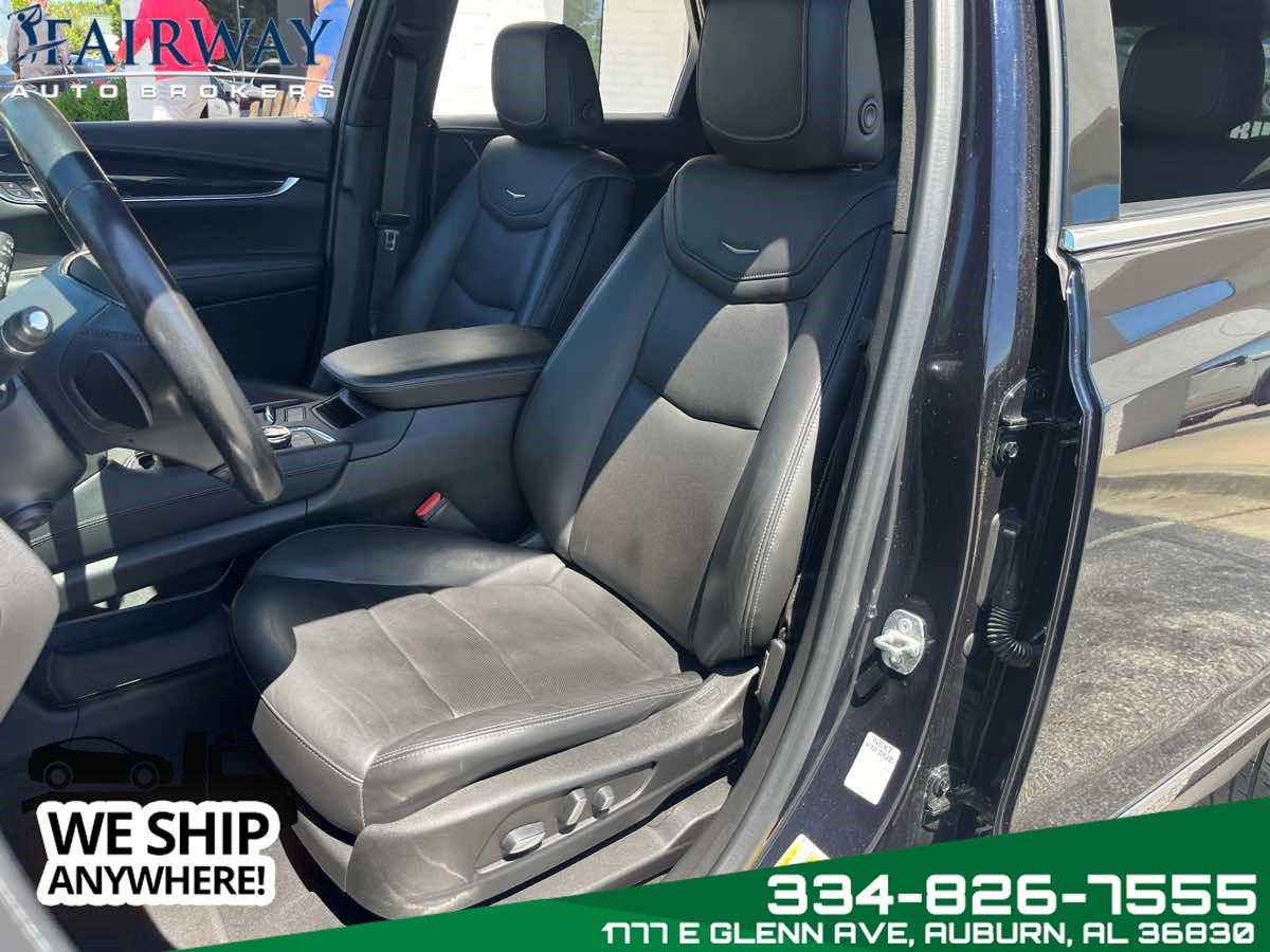 Sold 2022 Cadillac XT5 AWD Premium Luxury in Auburn